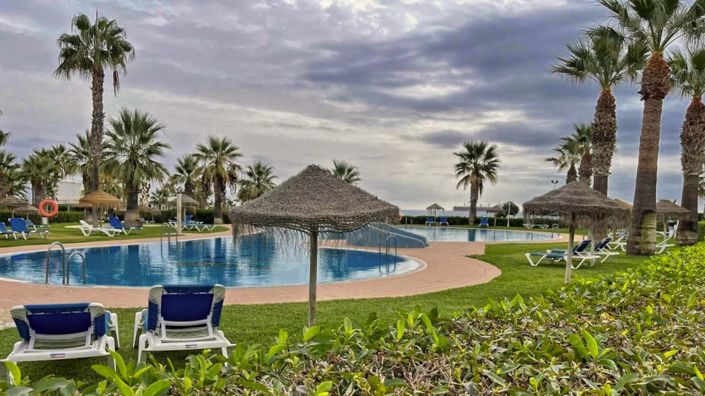 Image No.37-3 Bed Maisonette for sale