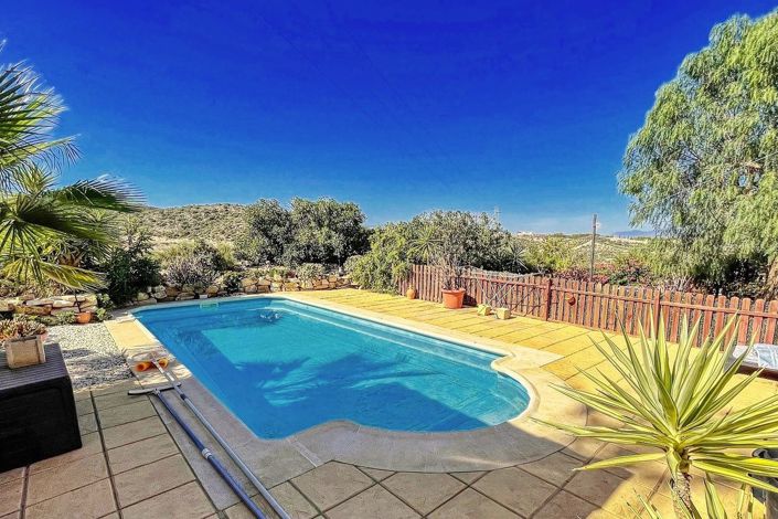 Image No.21-3 Bed Villa for sale