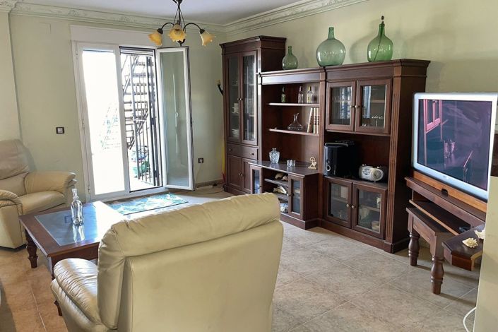 Image No.3-3 Bed Apartment for sale