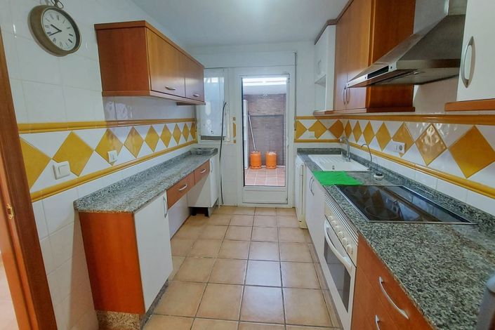 Image No.17-3 Bed Villa for sale