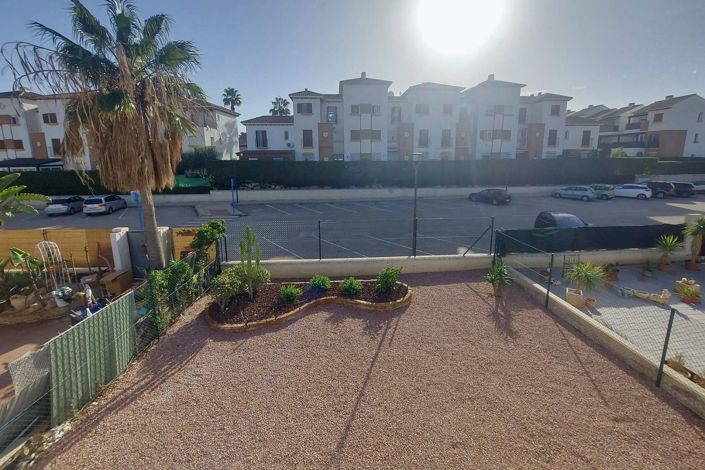 Image No.3-3 Bed Villa for sale