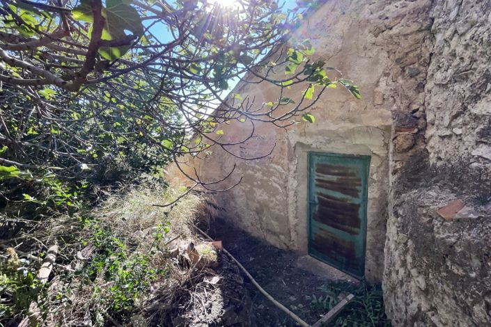 Image No.17-Country Property for sale