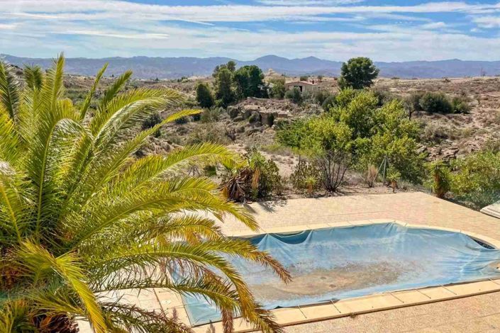 Image No.18-3 Bed Villa for sale