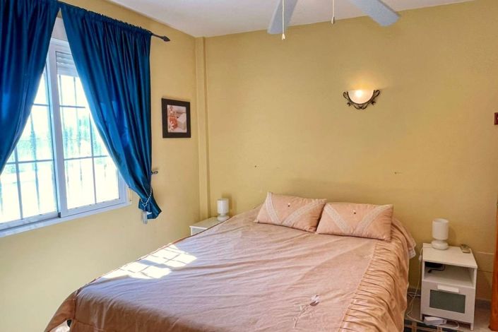 Image No.9-3 Bed Villa for sale