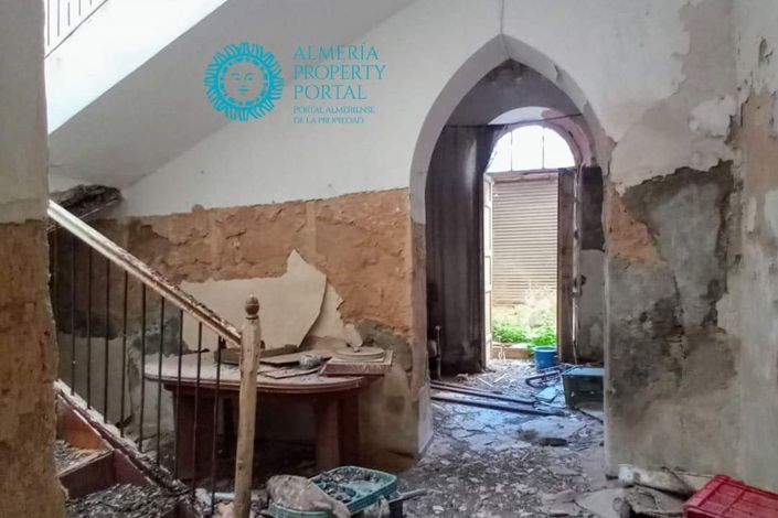 Image No.6-Townhouse for sale