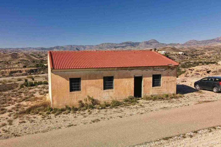 Image No.16-2 Bed Villa for sale