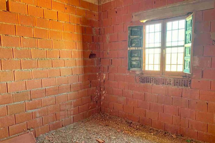 Image No.10-2 Bed Villa for sale