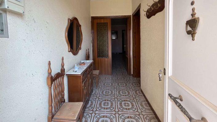 Image No.2-5 Bed Townhouse for sale