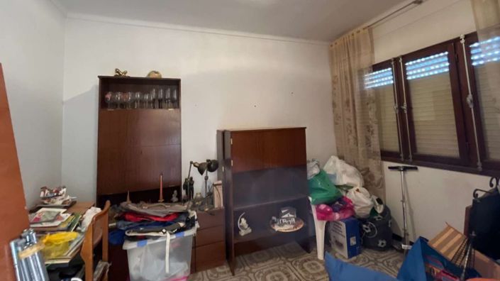 Image No.8-5 Bed Townhouse for sale