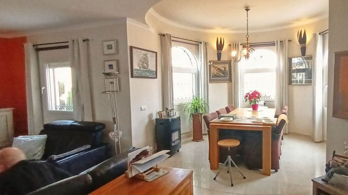 Image No.5-3 Bed Villa for sale