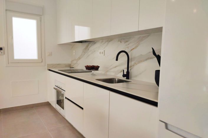 Image No.10-3 Bed Villa for sale