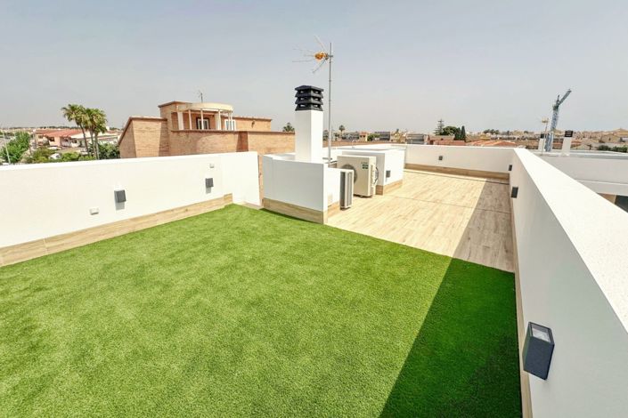 Image No.13-3 Bed Villa for sale