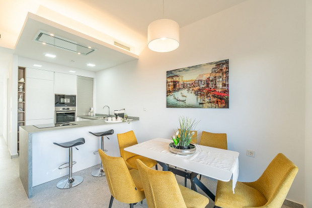 Image No.8-3 Bed Bungalow for sale