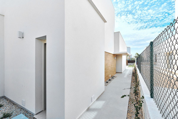 Image No.15-3 Bed Villa for sale