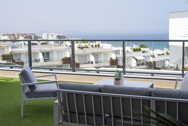 Image No.14-3 Bed Apartment for sale