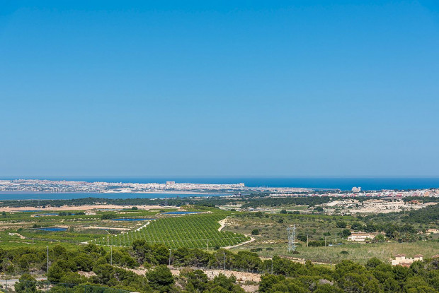 Image No.21-2 Bed Bungalow for sale