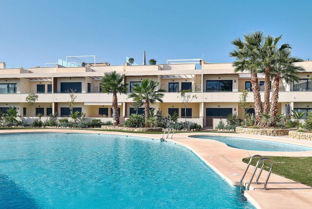 Image No.2-2 Bed Bungalow for sale