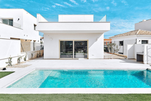 Image No.1-3 Bed Villa for sale