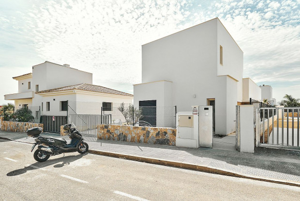 Image No.14-3 Bed Villa for sale