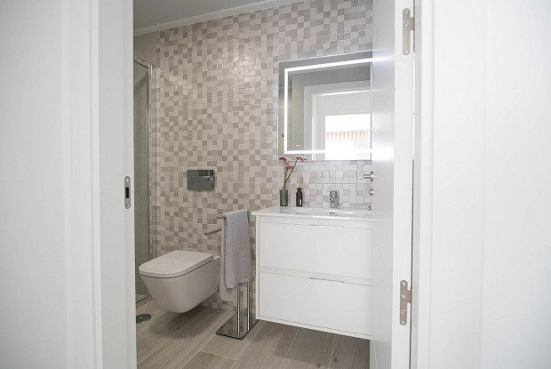 Image No.19-3 Bed Townhouse for sale