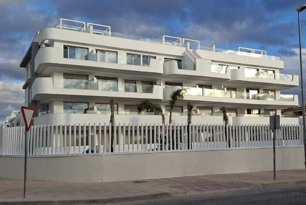 Image No.1-2 Bed Apartment for sale