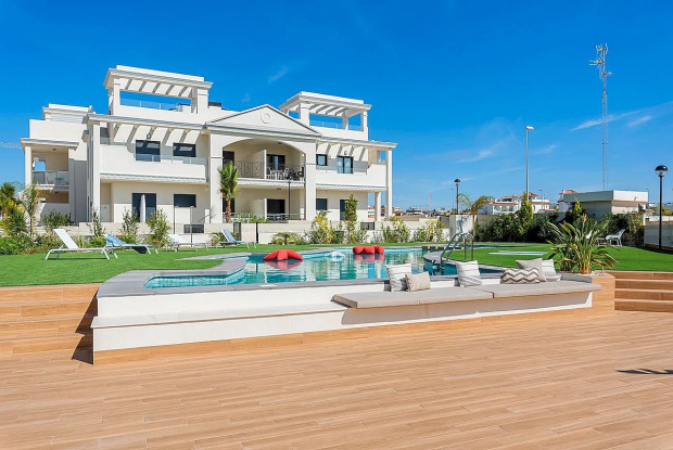 Image No.18-3 Bed Bungalow for sale