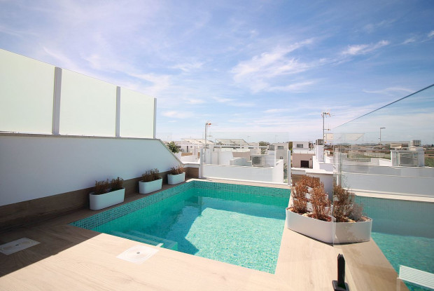 Image No.10-3 Bed Bungalow for sale