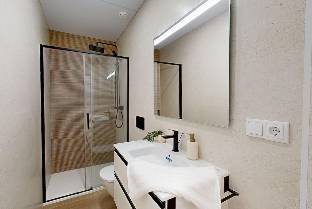 Image No.21-3 Bed Penthouse for sale