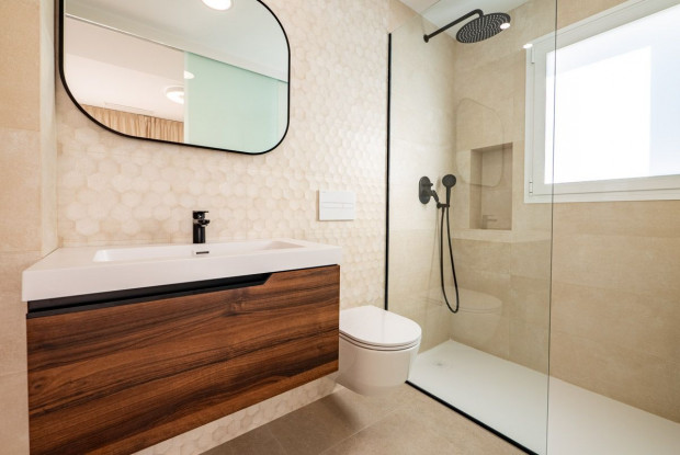 Image No.6-3 Bed Villa for sale