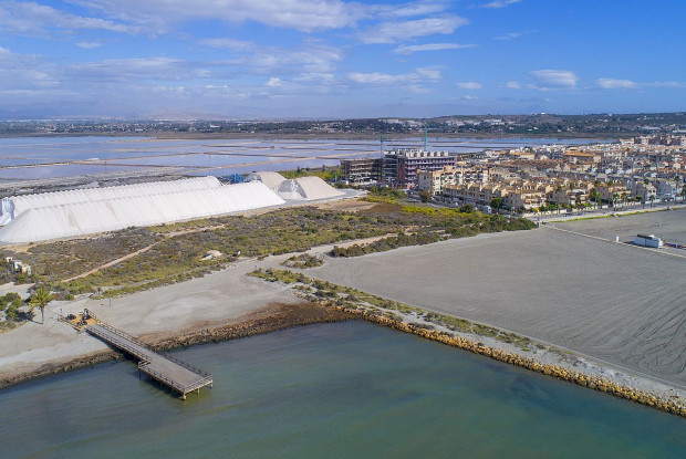 Image No.23-3 Bed Apartment for sale