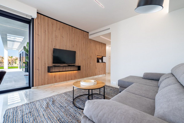 Image No.20-3 Bed Villa for sale