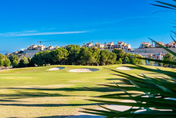 Image No.25-3 Bed Villa for sale