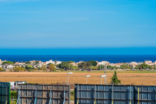 Image No.16-2 Bed Apartment for sale