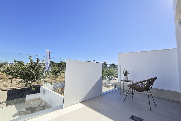 Image No.9-3 Bed Villa for sale