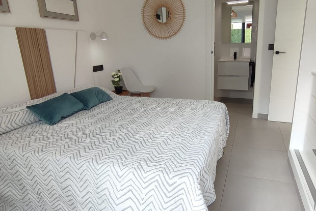 Image No.5-3 Bed Villa for sale