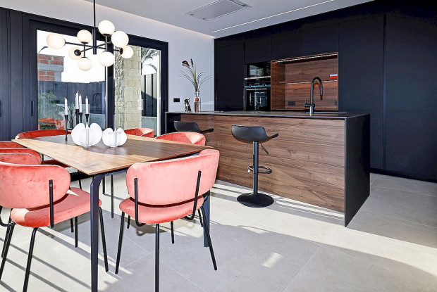 Image No.8-3 Bed Villa for sale