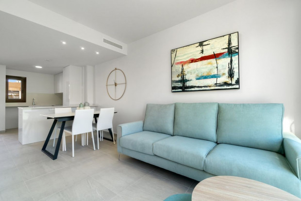 Image No.8-3 Bed Townhouse for sale