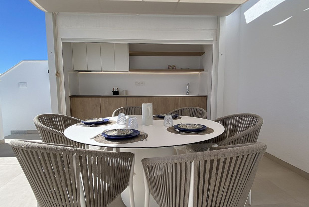 Image No.8-3 Bed Bungalow for sale