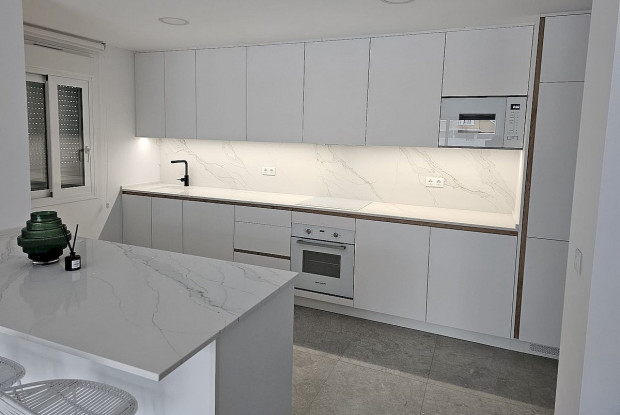 Image No.3-3 Bed Apartment for sale