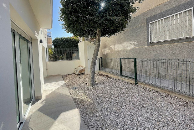 Image No.9-3 Bed Apartment for sale