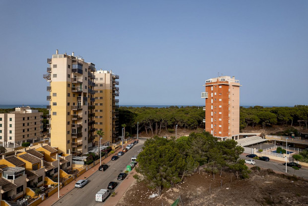 Image No.19-2 Bed Apartment for sale