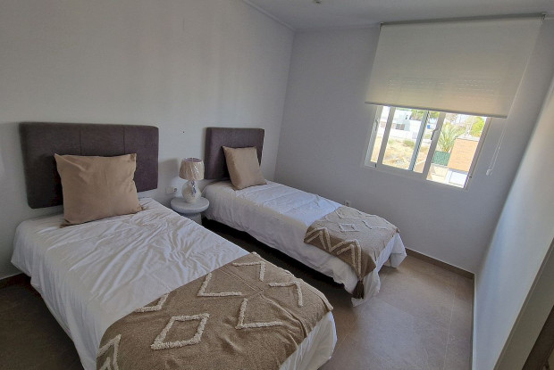 Image No.4-4 Bed Chalet for sale