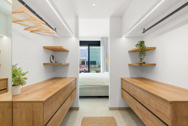 Image No.24-3 Bed Chalet for sale