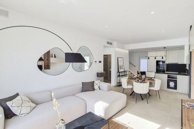 Image No.7-3 Bed Chalet for sale