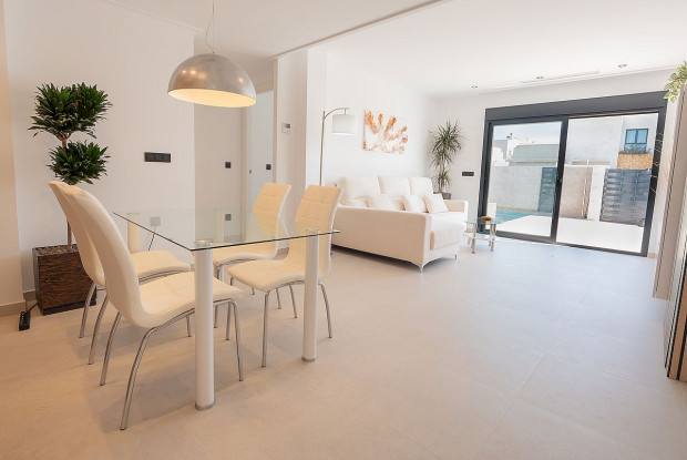 Image No.7-3 Bed Villa for sale