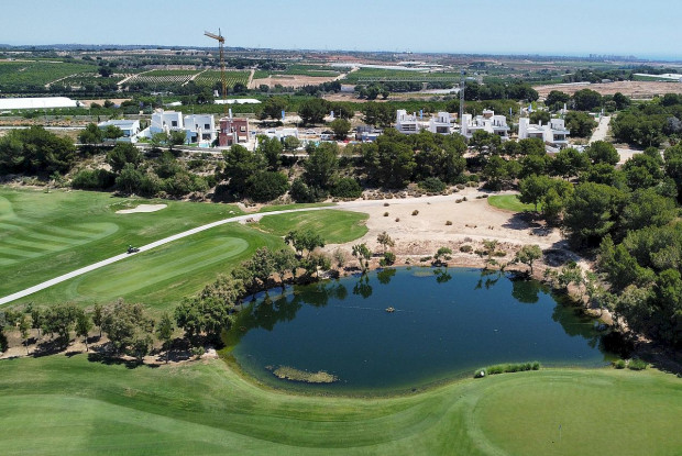 Image No.14-3 Bed Villa for sale