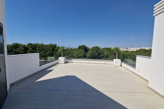 Image No.20-3 Bed Villa for sale