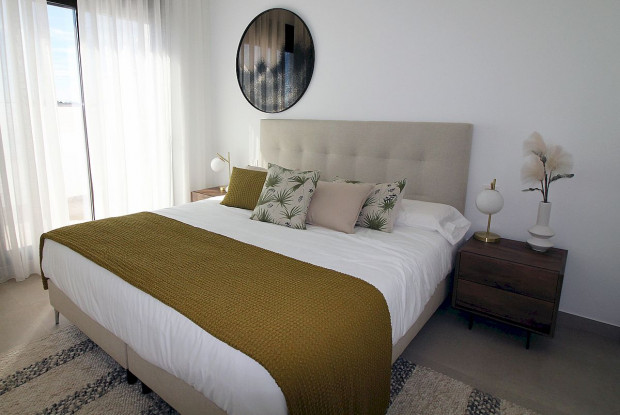 Image No.5-4 Bed Chalet for sale