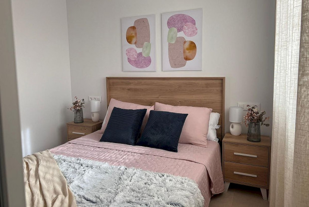 Image No.5-3 Bed Chalet for sale