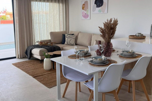 Image No.8-3 Bed Chalet for sale